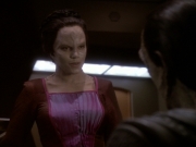 extant_StarTrek_DS9_6x05-FavorTheBold_01713.jpg