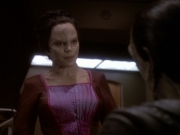 extant_StarTrek_DS9_6x05-FavorTheBold_01714.jpg