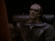 extant_StarTrek_DS9_6x05-FavorTheBold_01728.jpg
