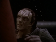 extant_StarTrek_DS9_6x05-FavorTheBold_01734.jpg