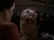 extant_StarTrek_DS9_6x05-FavorTheBold_01735.jpg