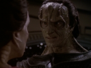 extant_StarTrek_DS9_6x05-FavorTheBold_01740.jpg