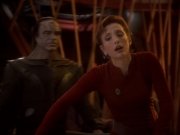 extant_StarTrek_DS9_6x05-FavorTheBold_01907.jpg