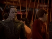 extant_StarTrek_DS9_6x05-FavorTheBold_01929.jpg