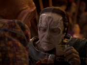 extant_StarTrek_DS9_6x05-FavorTheBold_02070.jpg