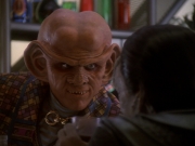 extant_StarTrek_DS9_6x05-FavorTheBold_02071.jpg