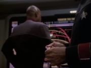 extant_StarTrek_DS9_6x05-FavorTheBold_02354.jpg