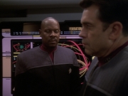 extant_StarTrek_DS9_6x05-FavorTheBold_02386.jpg