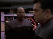 extant_StarTrek_DS9_6x05-FavorTheBold_02387.jpg
