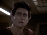 Filename=extant_StarTrek_DS9_6x05-FavorTheBold_02433.jpg
Filesize=123KiB
Dimensions=1200x900
Date added=Jan 07, 2020 extant_StarTrek_DS9_6x05-FavorTheBold_02433.jpg