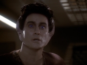 Filename=extant_StarTrek_DS9_6x05-FavorTheBold_02440.jpg
Filesize=128KiB
Dimensions=1200x900
Date added=Jan 07, 2020 extant_StarTrek_DS9_6x05-FavorTheBold_02440.jpg