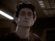 extant_StarTrek_DS9_6x05-FavorTheBold_02477.jpg