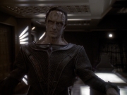extant_StarTrek_DS9_6x05-FavorTheBold_02676.jpg