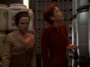 extant_StarTrek_DS9_6x05-FavorTheBold_02706.jpg