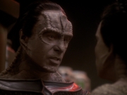 Filename=extant_StarTrek_DS9_6x05-FavorTheBold_02782.jpg
Filesize=129KiB
Dimensions=1200x900
Date added=Jan 07, 2020 extant_StarTrek_DS9_6x05-FavorTheBold_02782.jpg