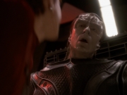extant_StarTrek_DS9_6x05-FavorTheBold_02830.jpg
