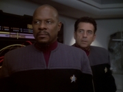 extant_StarTrek_DS9_6x05-FavorTheBold_03013.jpg