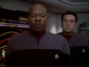 extant_StarTrek_DS9_6x05-FavorTheBold_03021.jpg