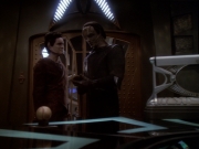 Filename=extant_StarTrek_DS9_6x05-FavorTheBold_03190.jpg
Filesize=160KiB
Dimensions=1200x900
Date added=Jan 07, 2020 extant_StarTrek_DS9_6x05-FavorTheBold_03190.jpg