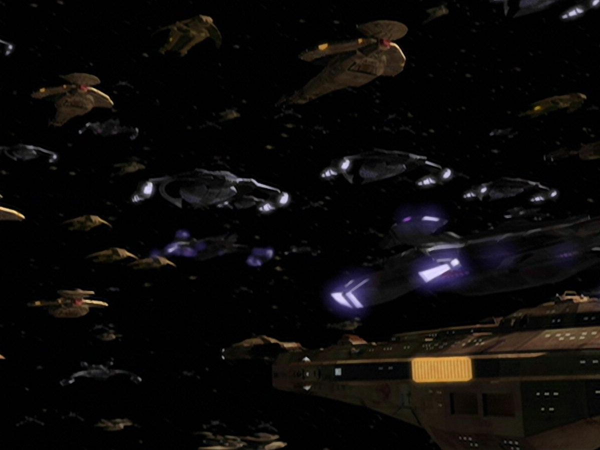 extant_StarTrek_DS9_6x06-SacrificeOfAngels_00154.jpg
