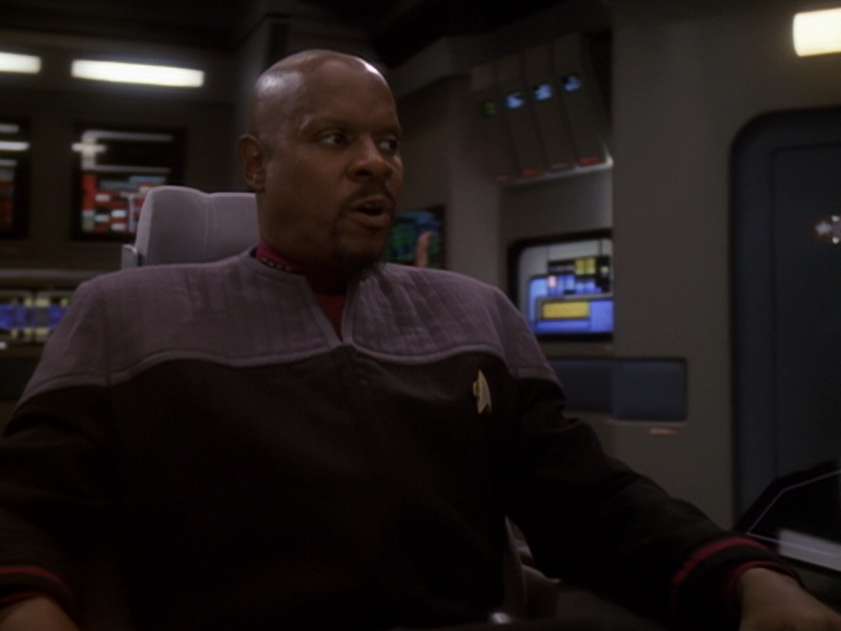 extant_StarTrek_DS9_6x06-SacrificeOfAngels_00199.jpg
