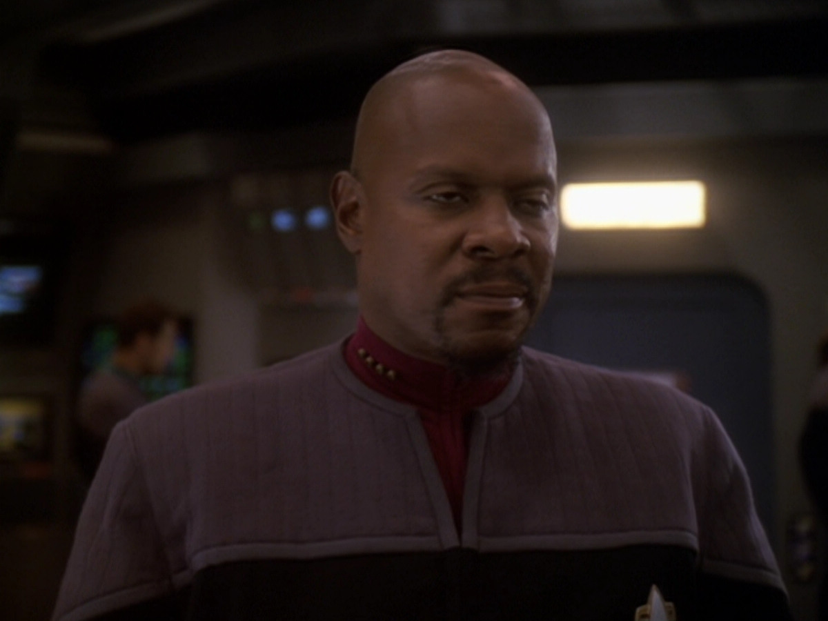 extant_StarTrek_DS9_6x06-SacrificeOfAngels_00500.jpg