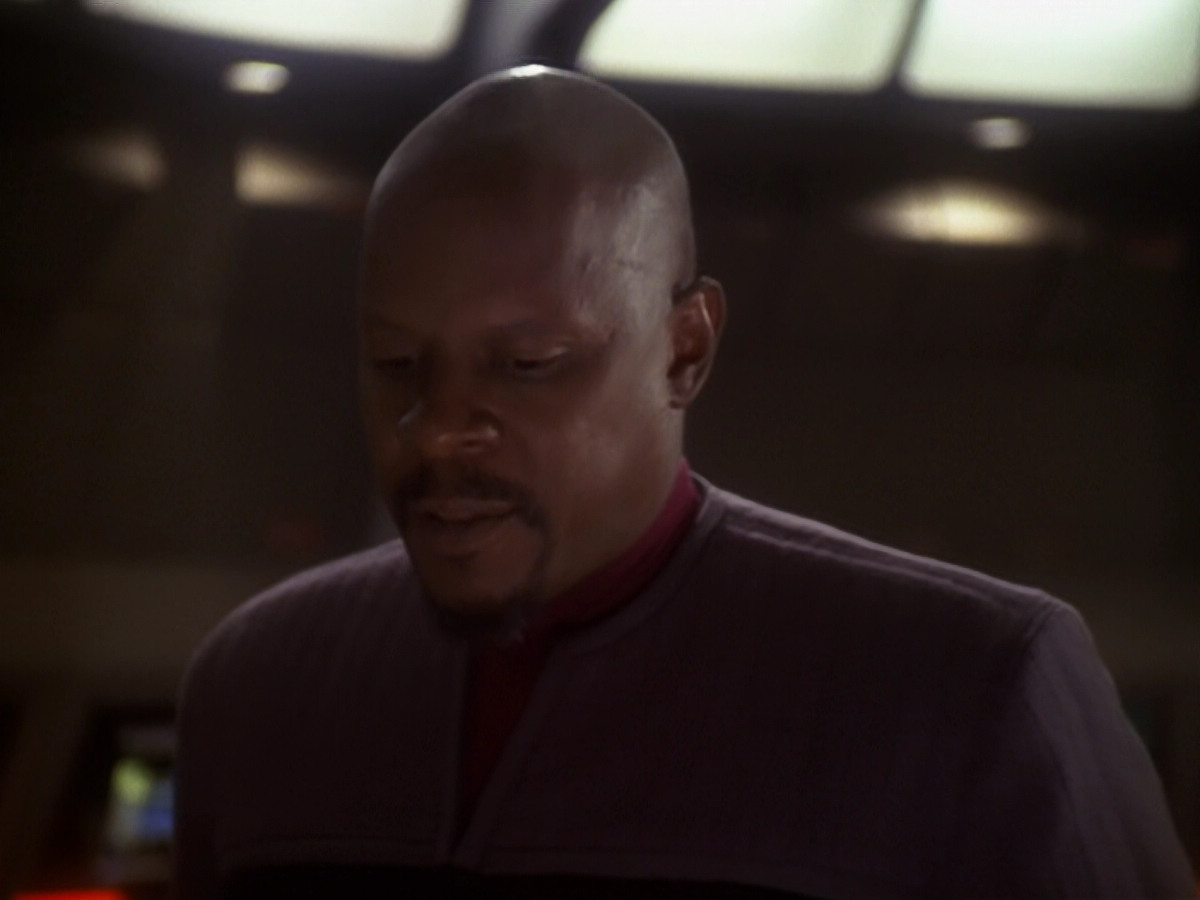 extant_StarTrek_DS9_6x06-SacrificeOfAngels_00520.jpg