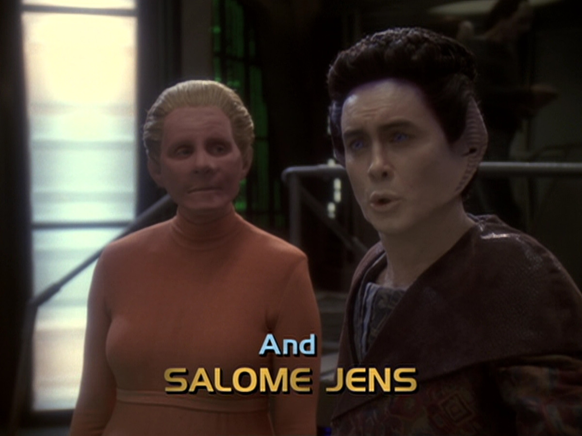 extant_StarTrek_DS9_6x06-SacrificeOfAngels_00576.jpg