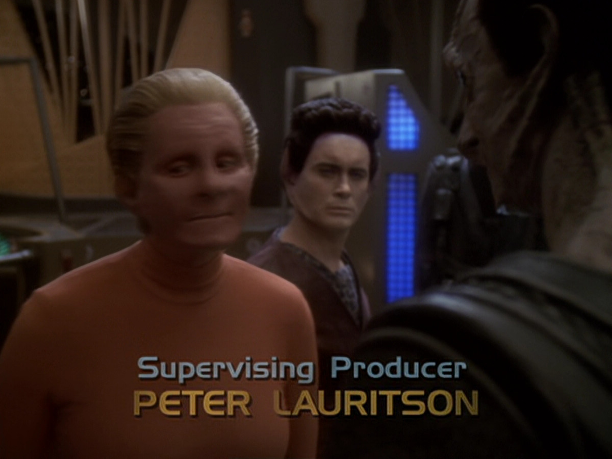 extant_StarTrek_DS9_6x06-SacrificeOfAngels_00624.jpg