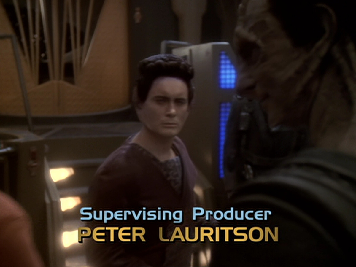 extant_StarTrek_DS9_6x06-SacrificeOfAngels_00625.jpg