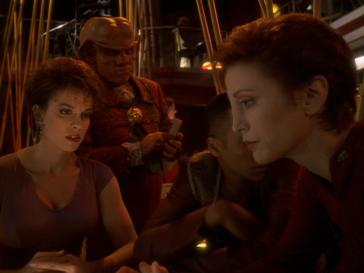 extant_StarTrek_DS9_6x06-SacrificeOfAngels_00848.jpg
