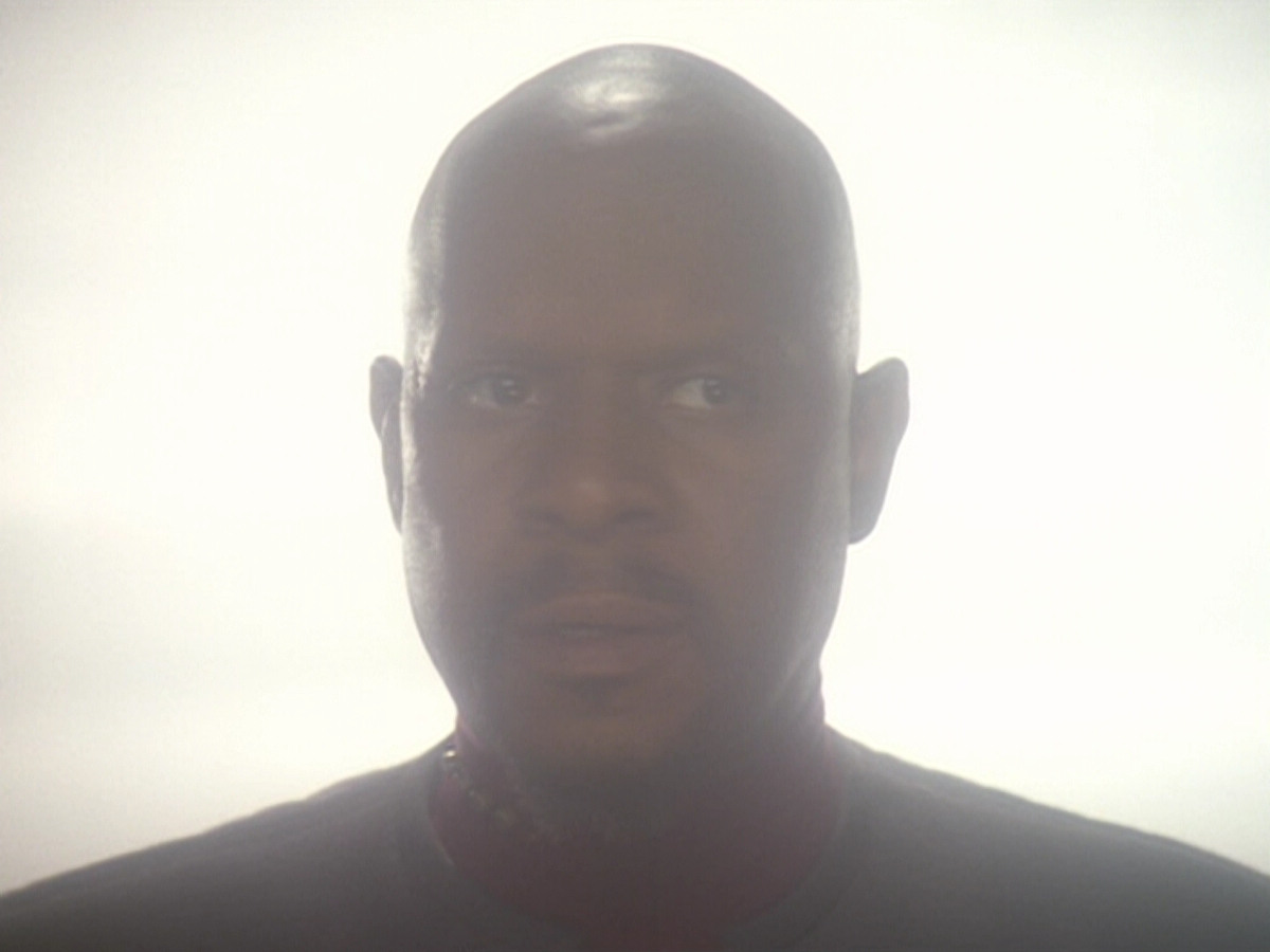 extant_StarTrek_DS9_6x06-SacrificeOfAngels_02726.jpg