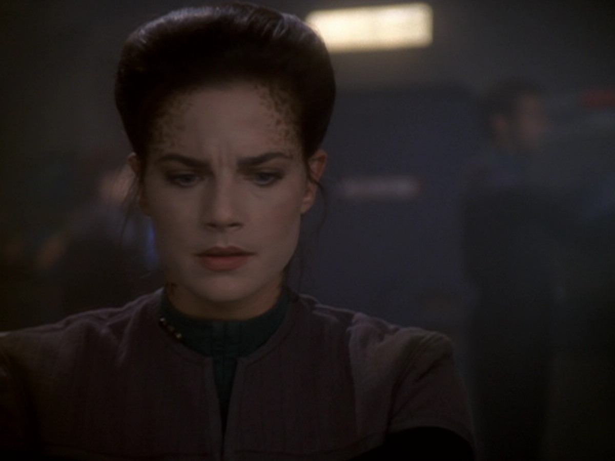 extant_StarTrek_DS9_6x06-SacrificeOfAngels_03045.jpg