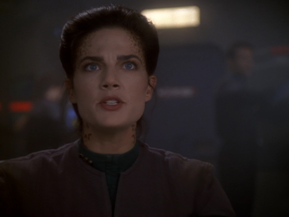 extant_StarTrek_DS9_6x06-SacrificeOfAngels_03047.jpg