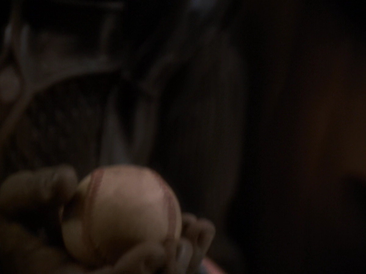 extant_StarTrek_DS9_6x06-SacrificeOfAngels_03727.jpg