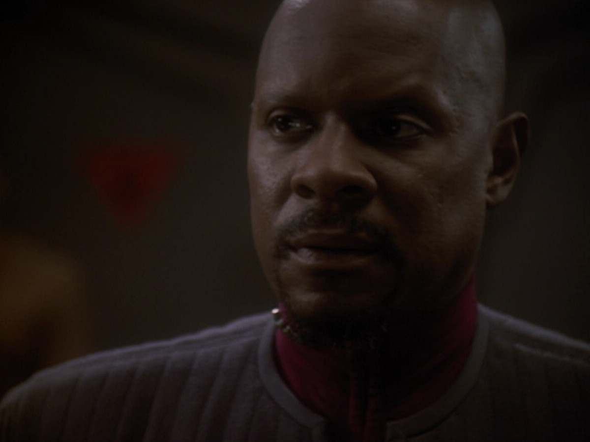 extant_StarTrek_DS9_6x06-SacrificeOfAngels_03731.jpg