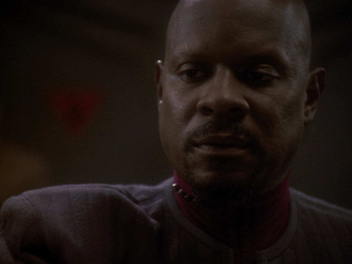 extant_StarTrek_DS9_6x06-SacrificeOfAngels_03732.jpg