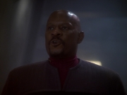 extant_StarTrek_DS9_6x06-SacrificeOfAngels_01737.jpg
