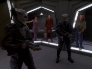 extant_StarTrek_DS9_6x06-SacrificeOfAngels_02097.jpg