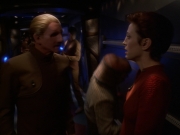 extant_StarTrek_DS9_6x06-SacrificeOfAngels_02355.jpg