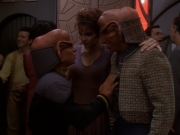 Filename=extant_StarTrek_DS9_6x06-SacrificeOfAngels_03602.jpg
Filesize=160KiB
Dimensions=1200x900
Date added=Jan 08, 2020 extant_StarTrek_DS9_6x06-SacrificeOfAngels_03602.jpg