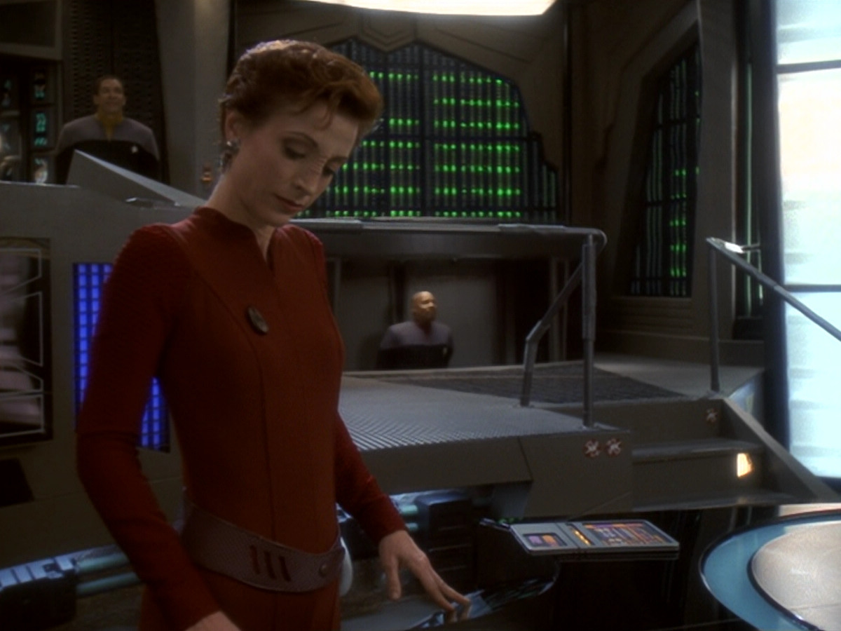 extant_StarTrek_DS9_6x07-YouAreCordiallyInvited_00046.jpg