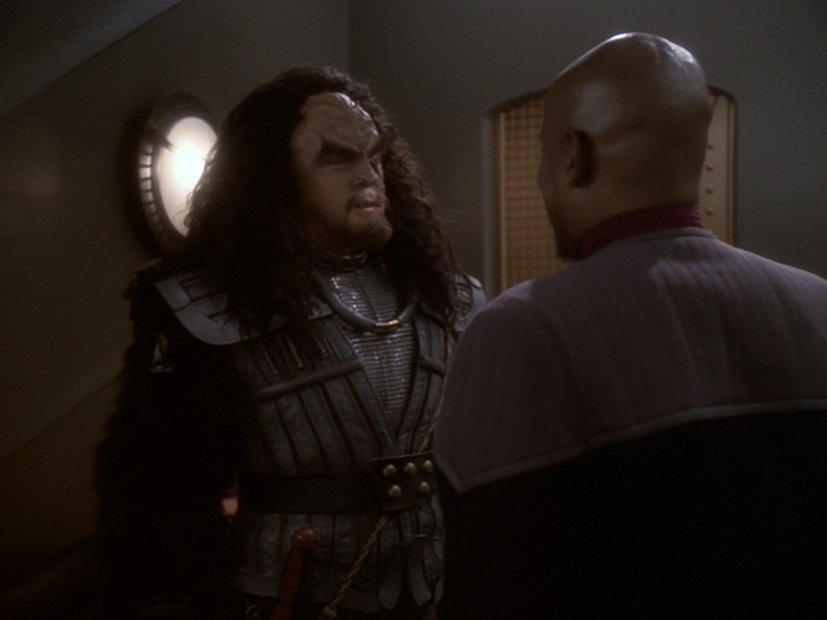 extant_StarTrek_DS9_6x07-YouAreCordiallyInvited_00146.jpg