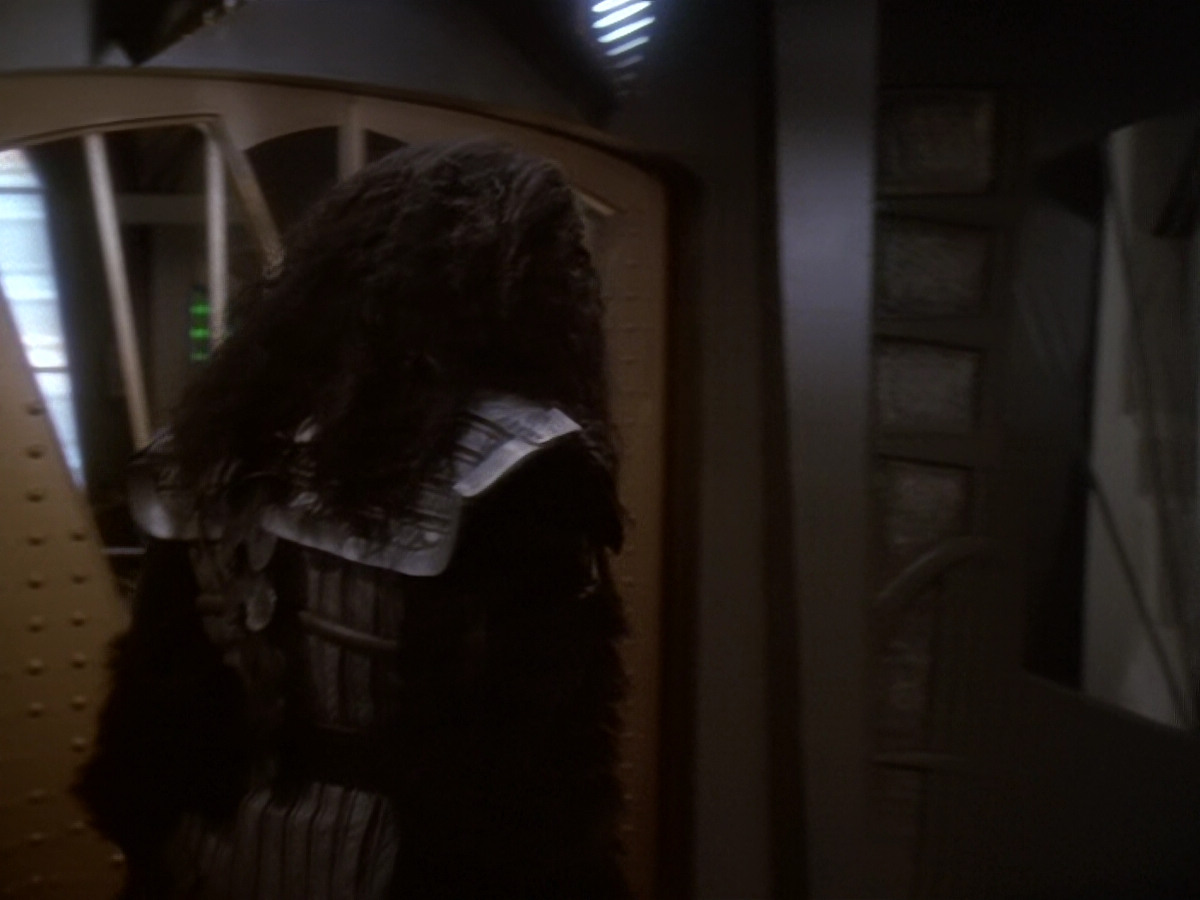 extant_StarTrek_DS9_6x07-YouAreCordiallyInvited_00169.jpg
