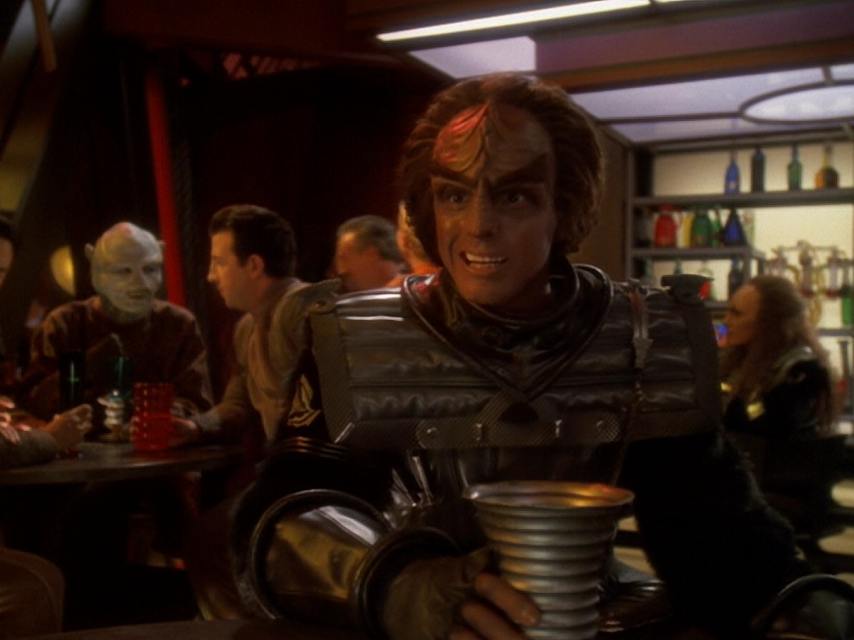extant_StarTrek_DS9_6x07-YouAreCordiallyInvited_00258.jpg