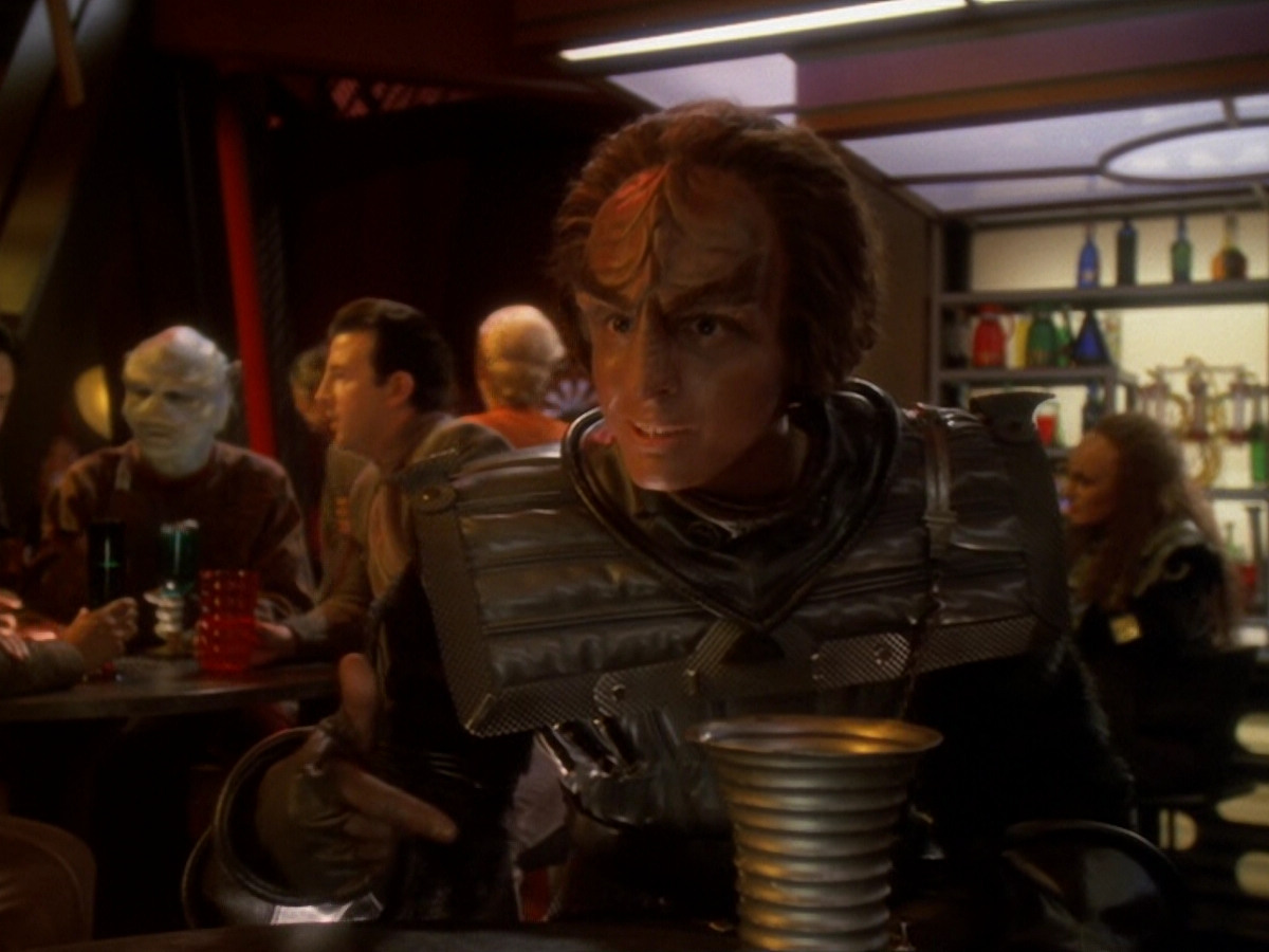 extant_StarTrek_DS9_6x07-YouAreCordiallyInvited_00259.jpg