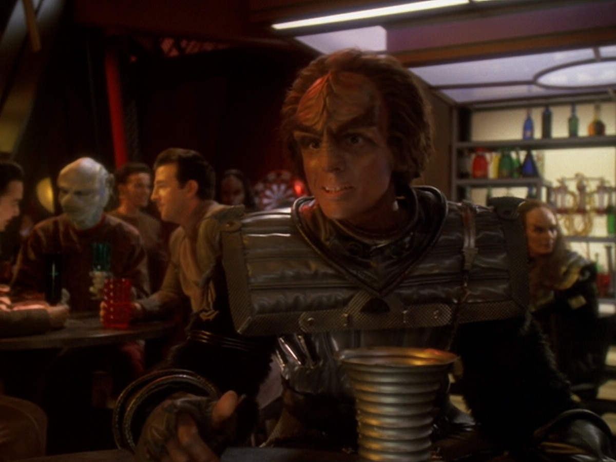 extant_StarTrek_DS9_6x07-YouAreCordiallyInvited_00273.jpg