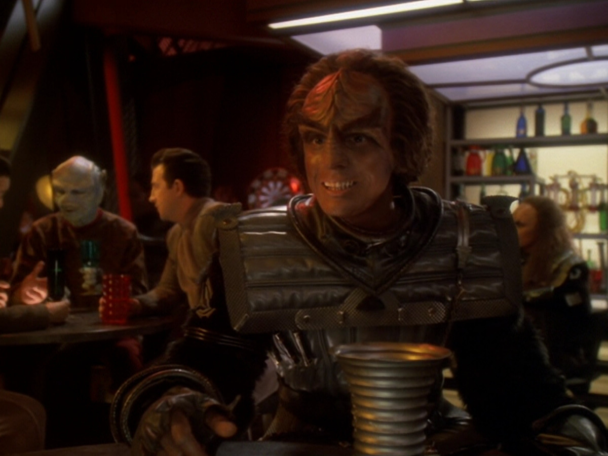 extant_StarTrek_DS9_6x07-YouAreCordiallyInvited_00275.jpg