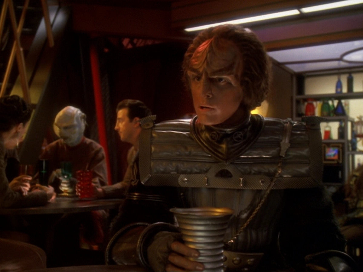 extant_StarTrek_DS9_6x07-YouAreCordiallyInvited_00299.jpg