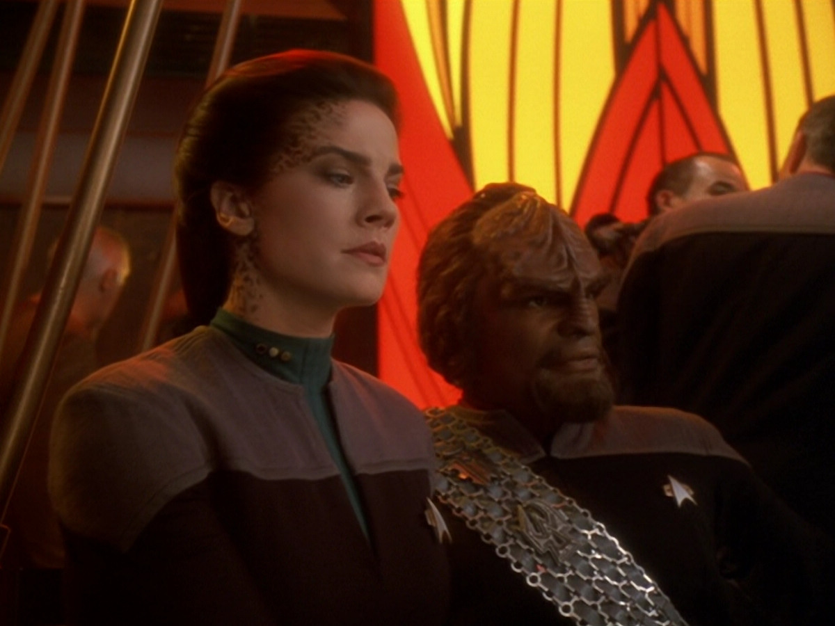extant_StarTrek_DS9_6x07-YouAreCordiallyInvited_00340.jpg